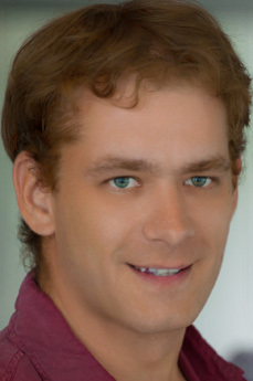 Thomas Lee
